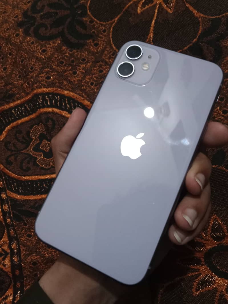 Apple iPhone 11 17