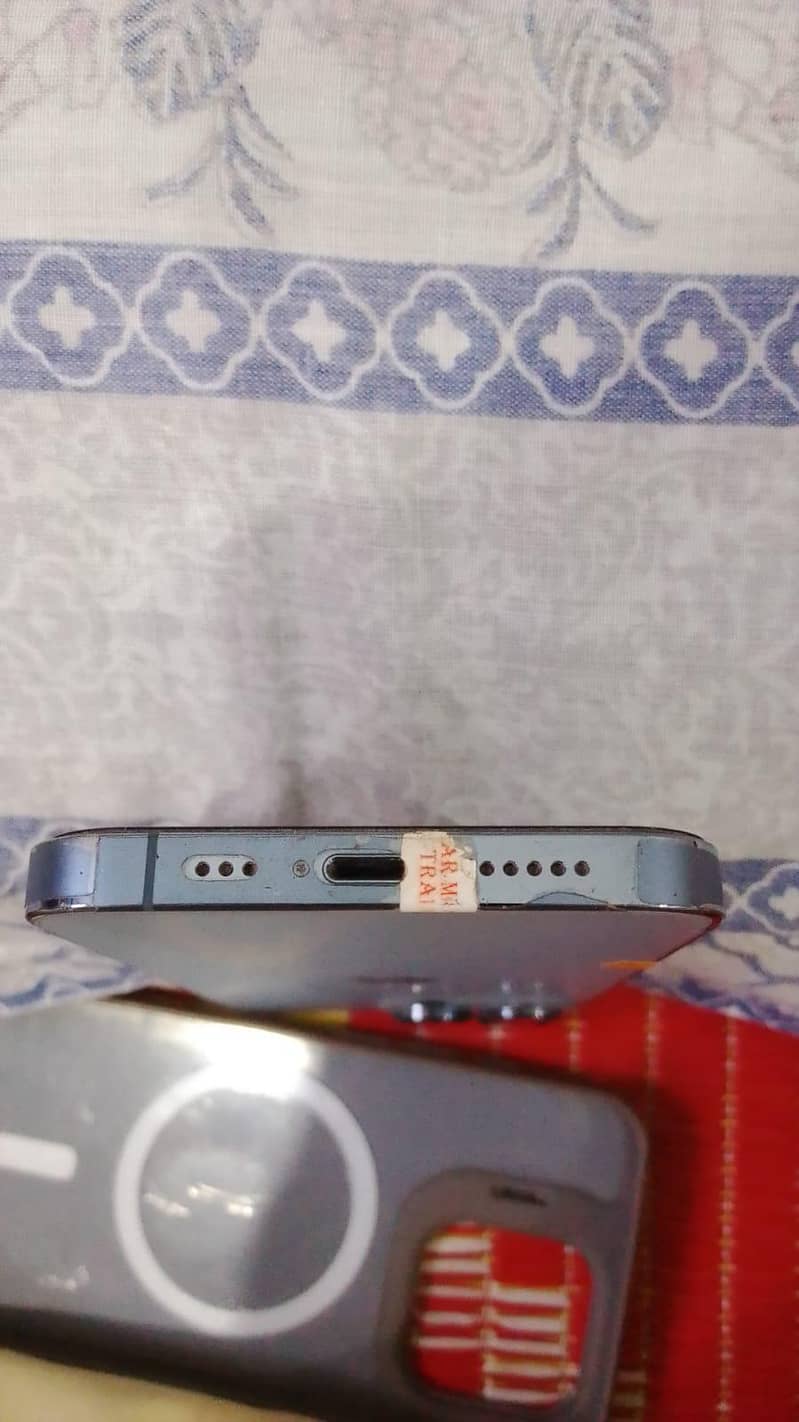 Apple iPhone 13 Pro 5
