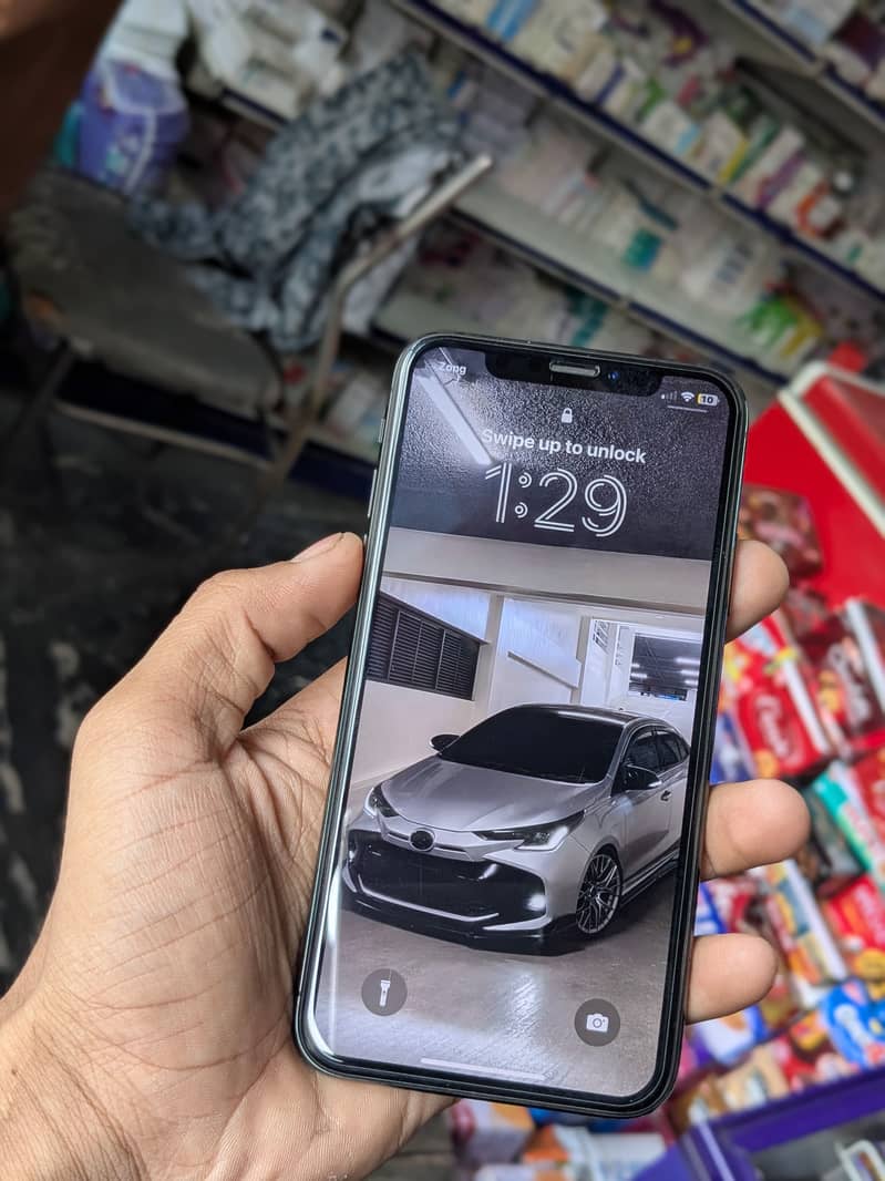 Apple iPhone X 1