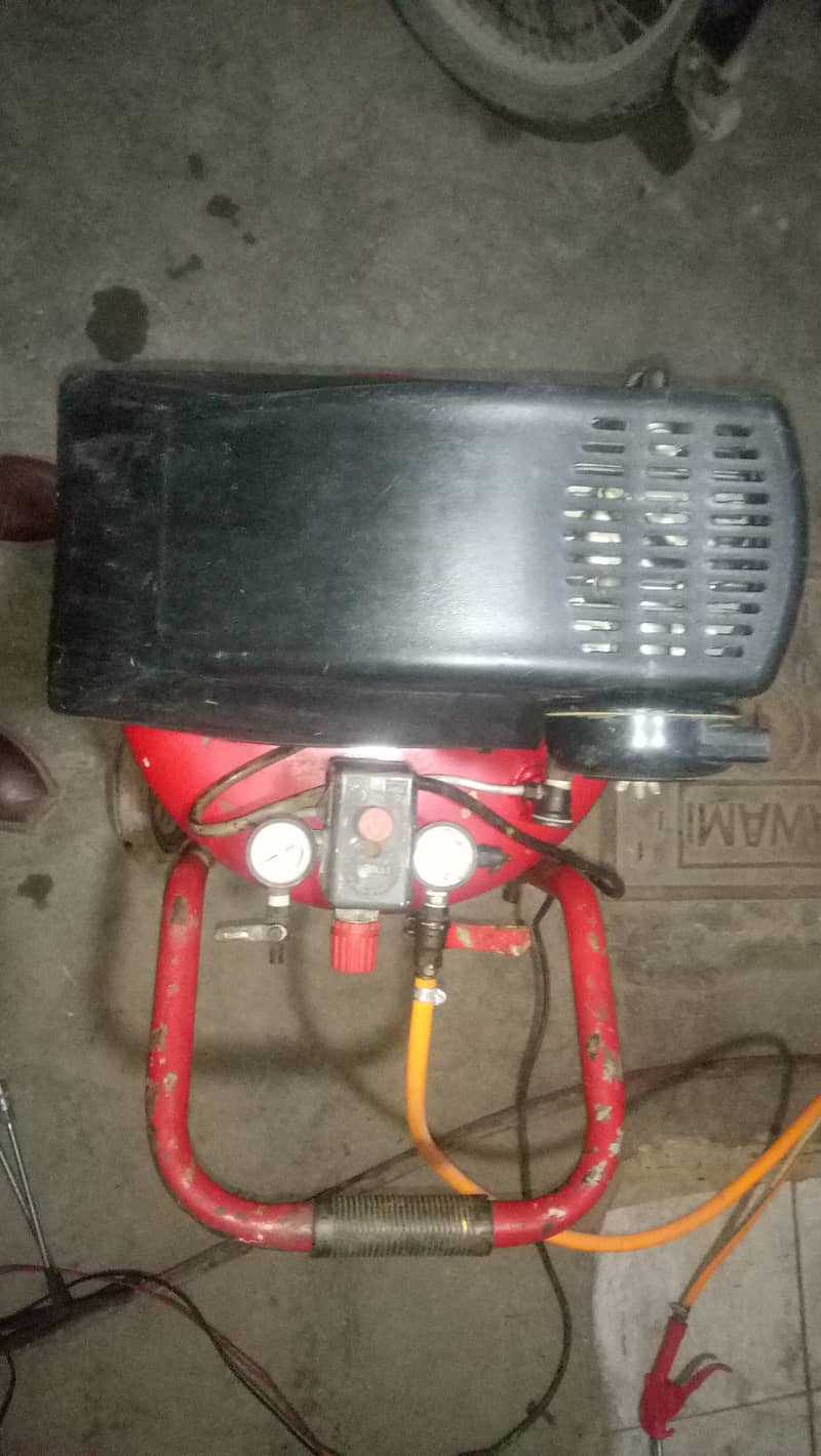 Air compressor 2 HP automatic 1