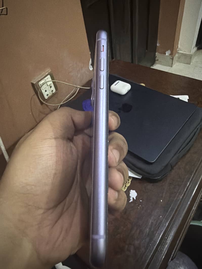 Apple iPhone 11 1