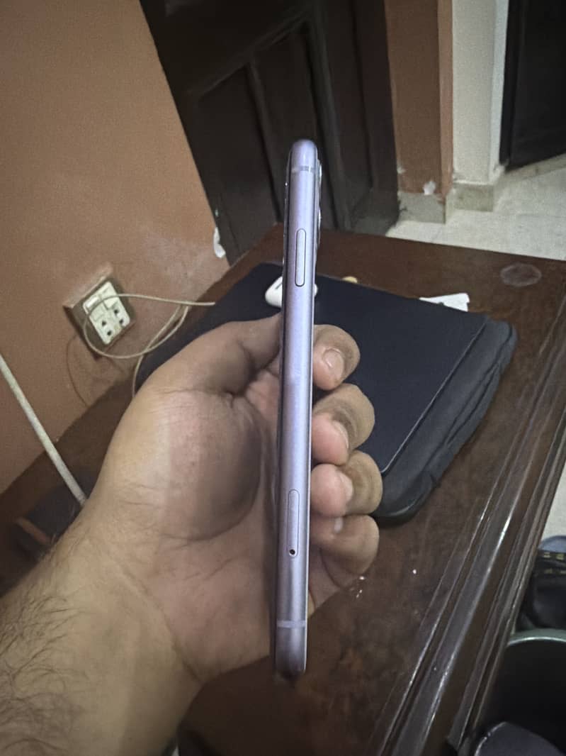 Apple iPhone 11 2