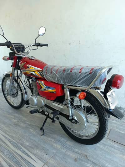 HONDA CG125 2025 LUSH [ 0306.6655410