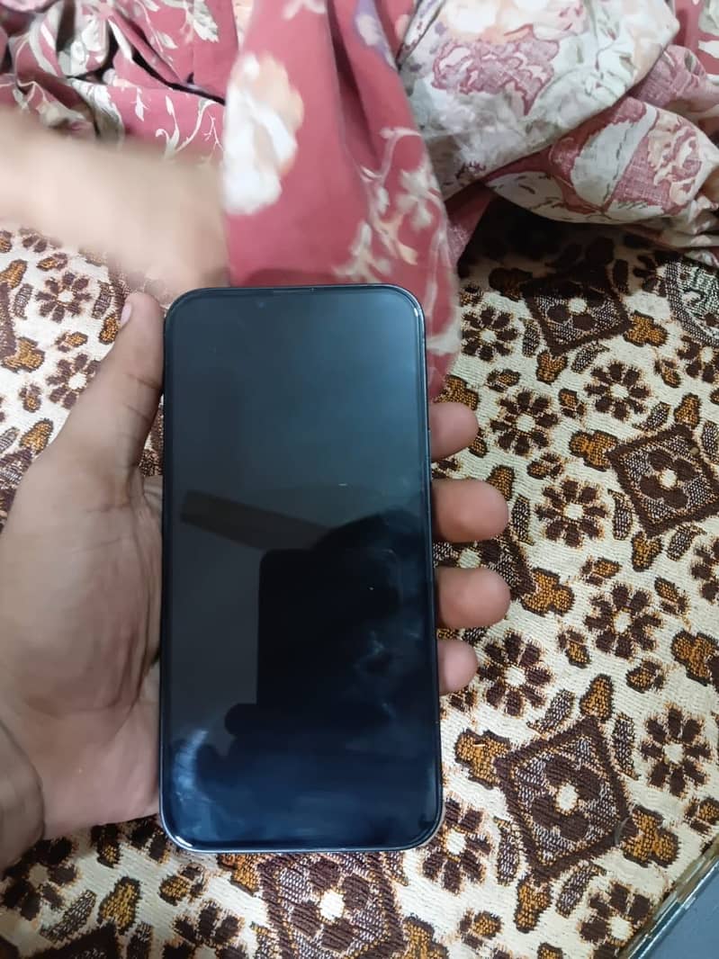 Apple iPhone 14 plus 1