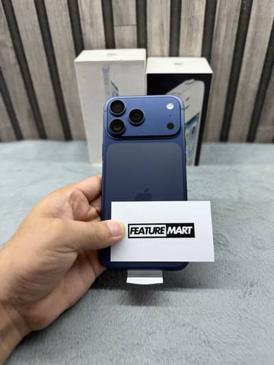 17 Pro Max LLA | 256GB | 6 Cycle | Factory Unlock | Apple  Blue Colour