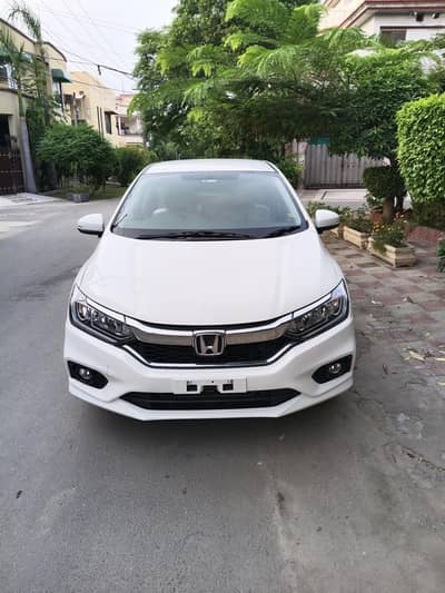 HONDA CITY CVT 1.2 BRAND NEW CONDITION