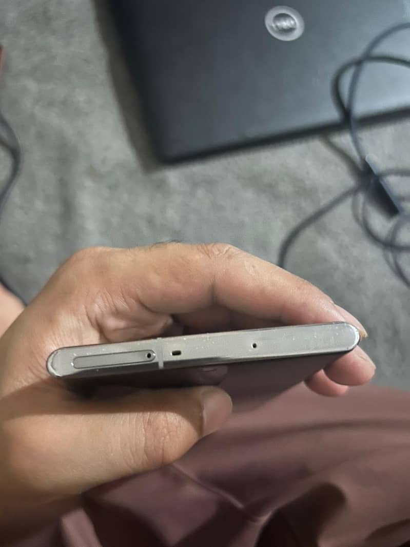 Samsung Mobile Note 10 Plus 5