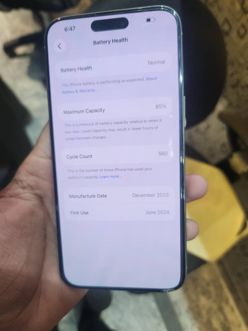 Apple iPhone 15 Pro Max 2