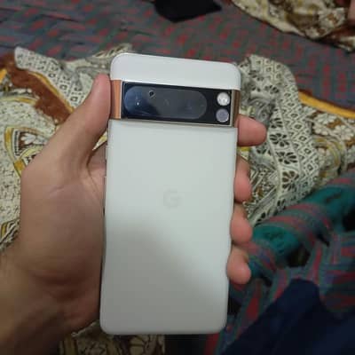 Google Pixel 8 Pro
