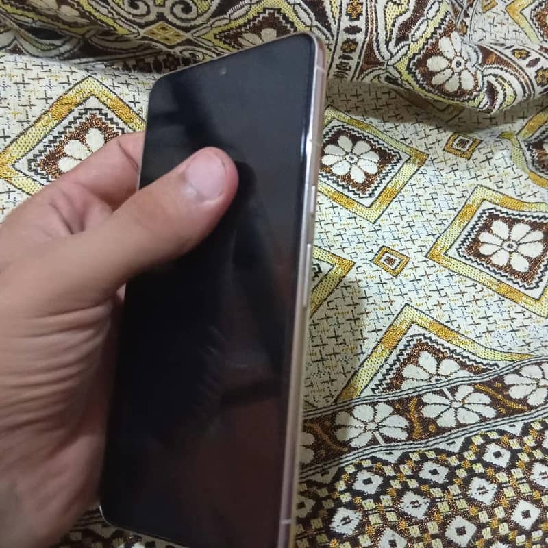 Google Pixel 8 Pro 3