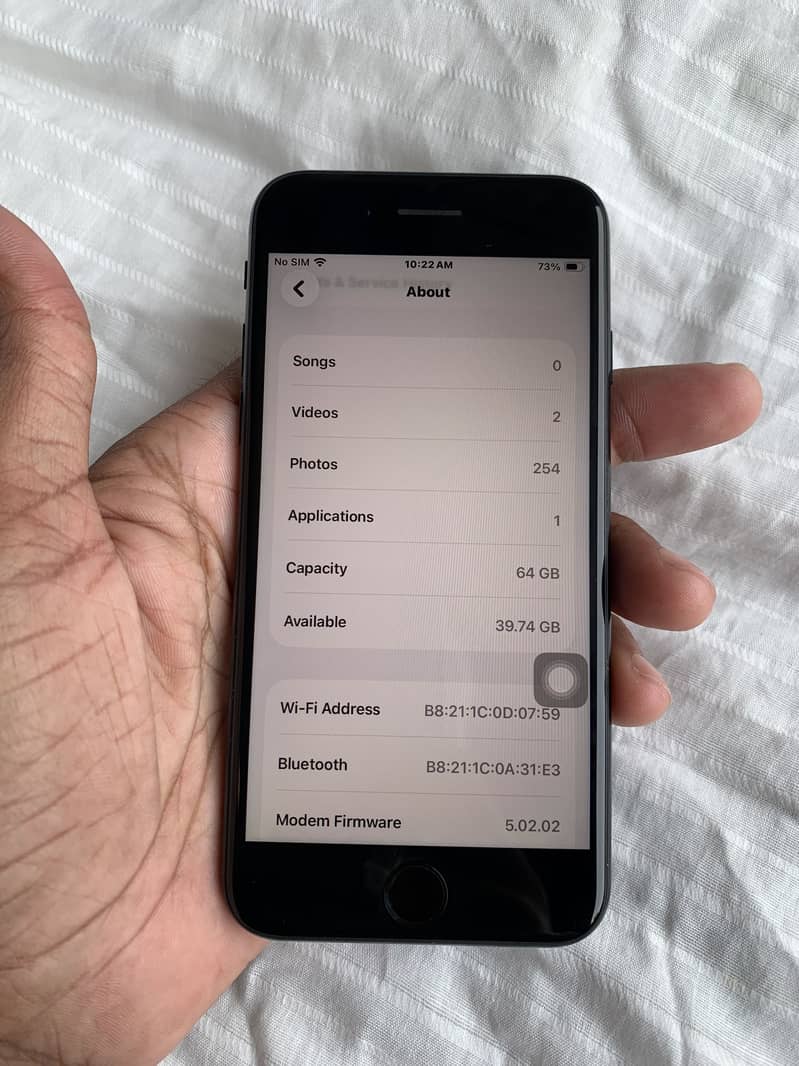 Apple iPhone SE 7