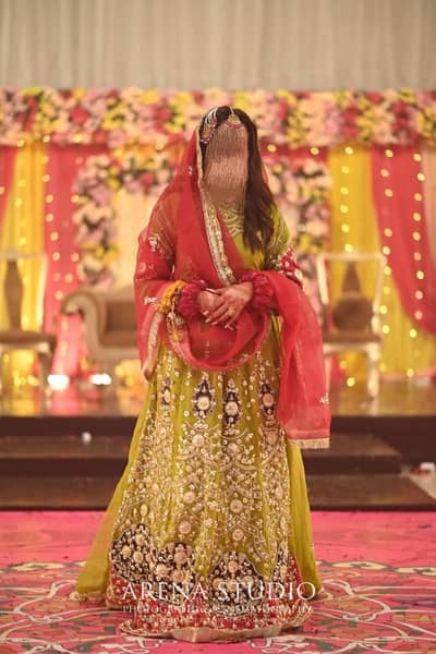 mehndi dress customize