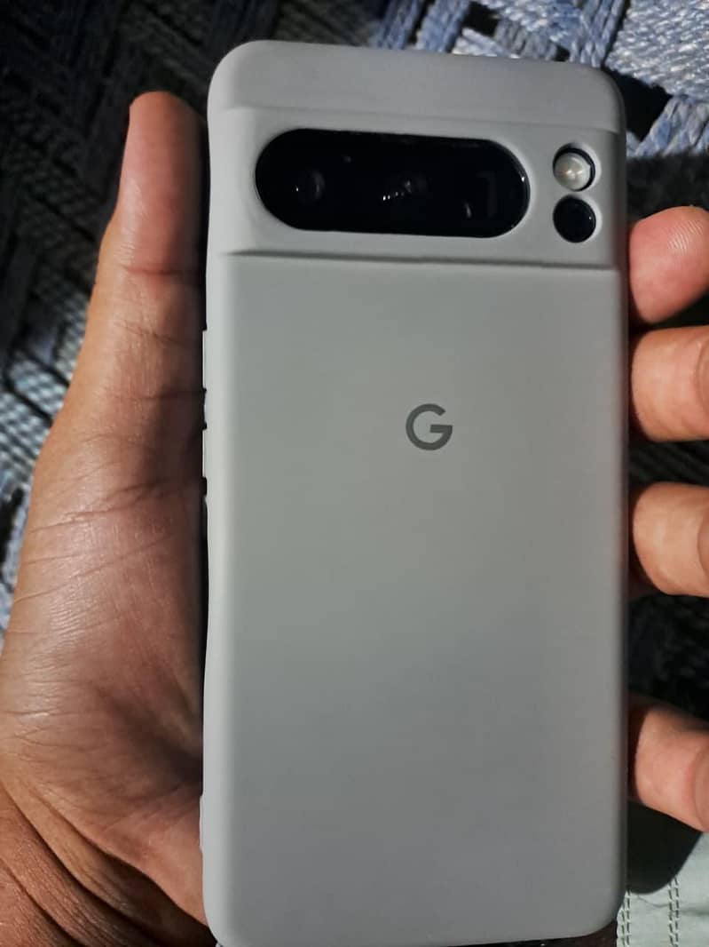 Google Pixel 8 Pro 0