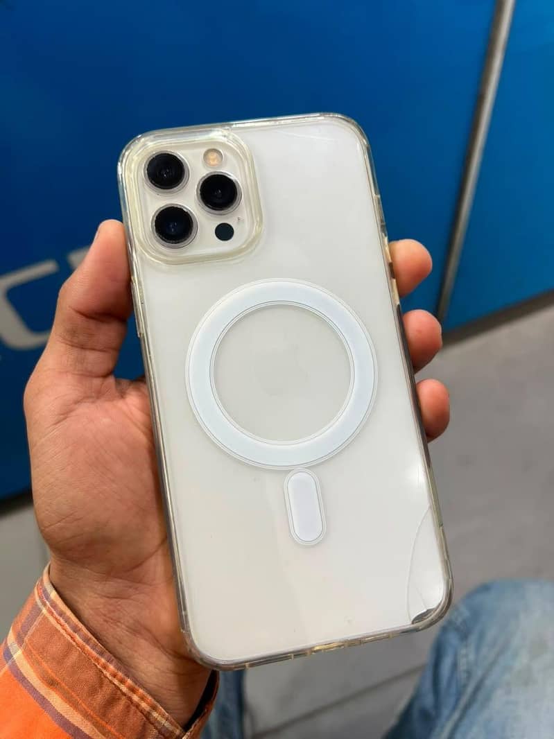 Apple iPhone 12 Pro Max 3