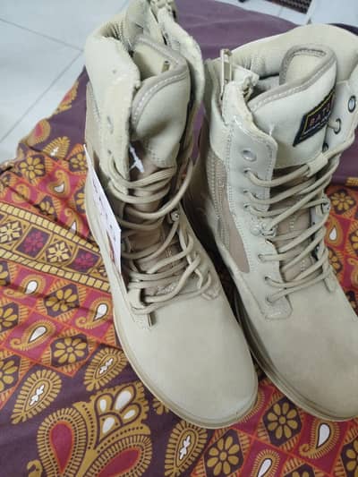 Bato boots