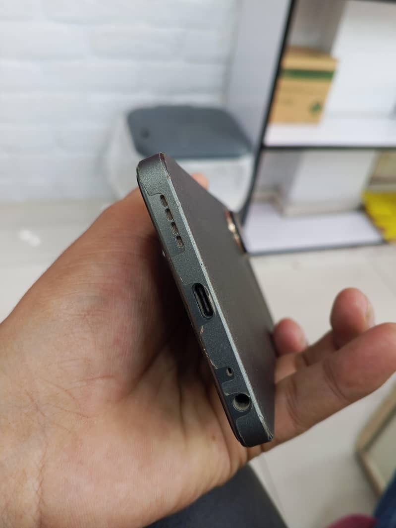 Realme C67 1