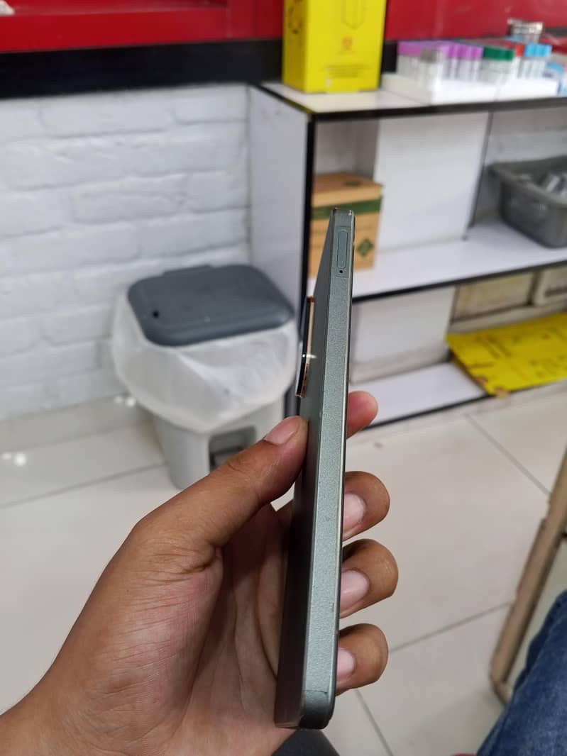 Realme C67 4
