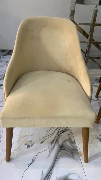 Round Dining Table Set – 4 Chairs