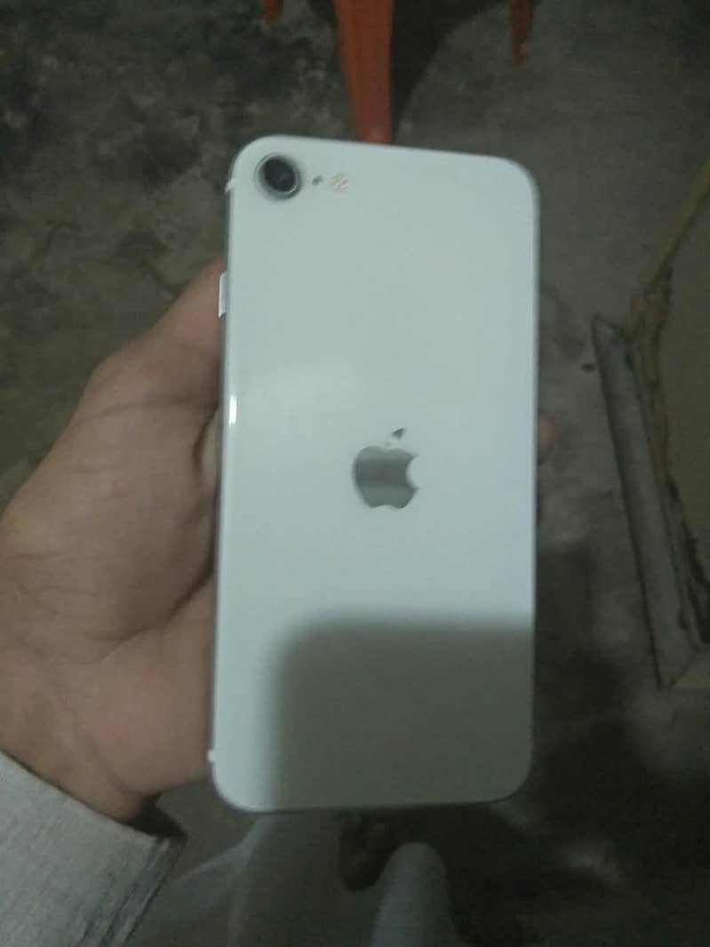 Apple iPhone SE 0