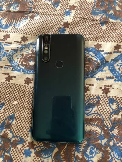 Vivo V15
