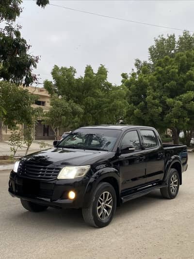 Toyota Hilux Vigo Champ