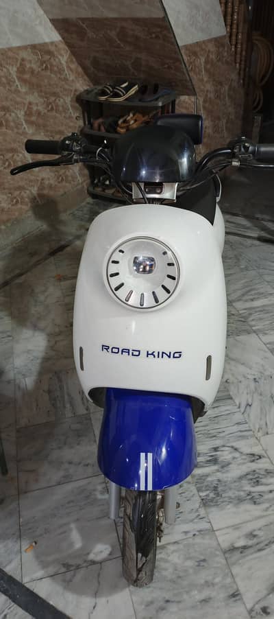 road King electric scooter all ok