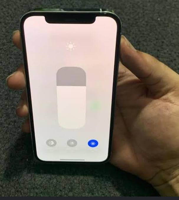 Apple iPhone 12 Pro 1