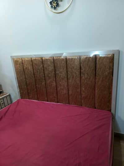 Bedroom furniture sets for sale