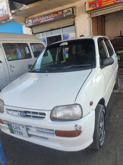 Daihatsu Cuore 2001