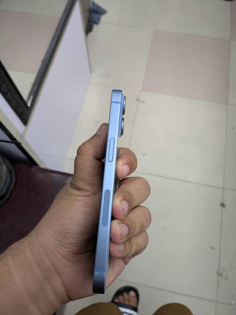 Apple iPhone 14 2