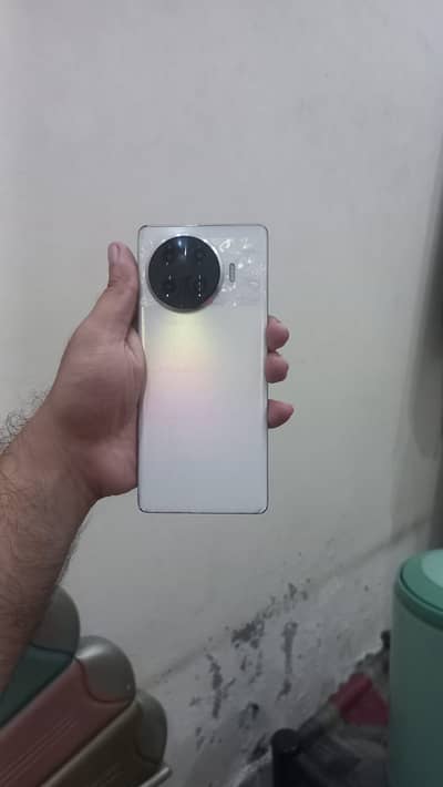 Tecno Spark 20 Pro Plus