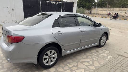 Toyota Corolla Altis 2011 Model | Home Used
