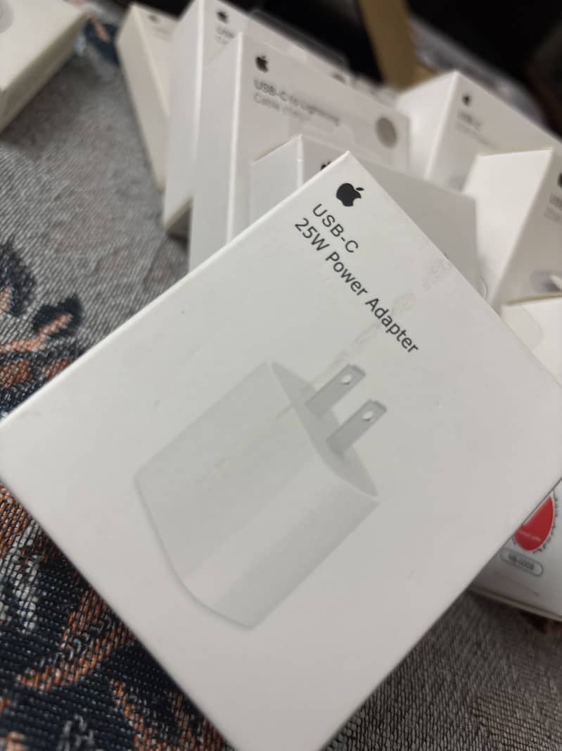 USB-C 25W 0