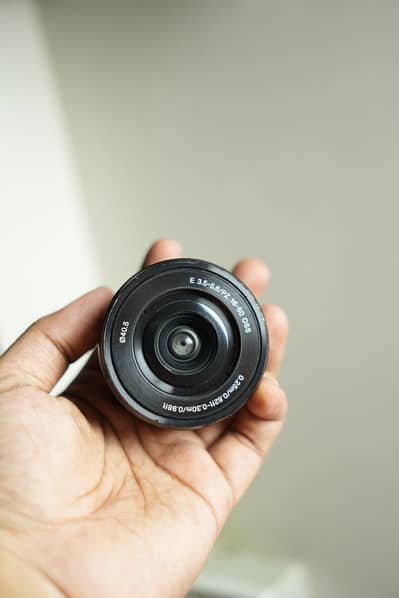 Sony e mount 16-50 lens