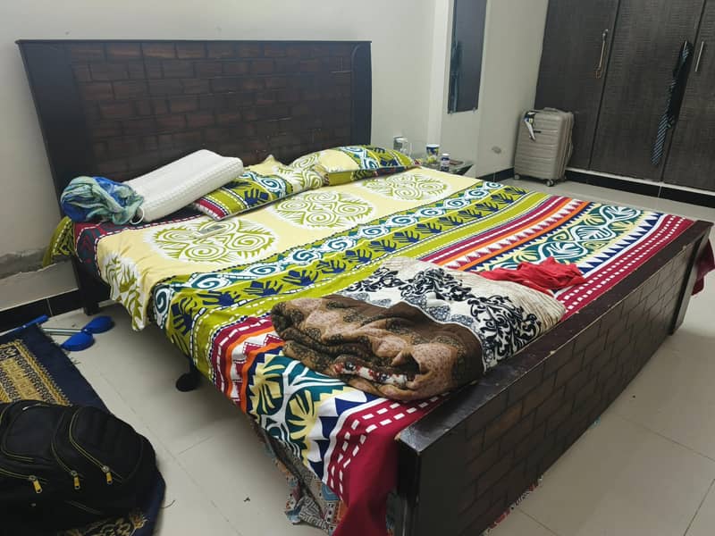 only bed 1