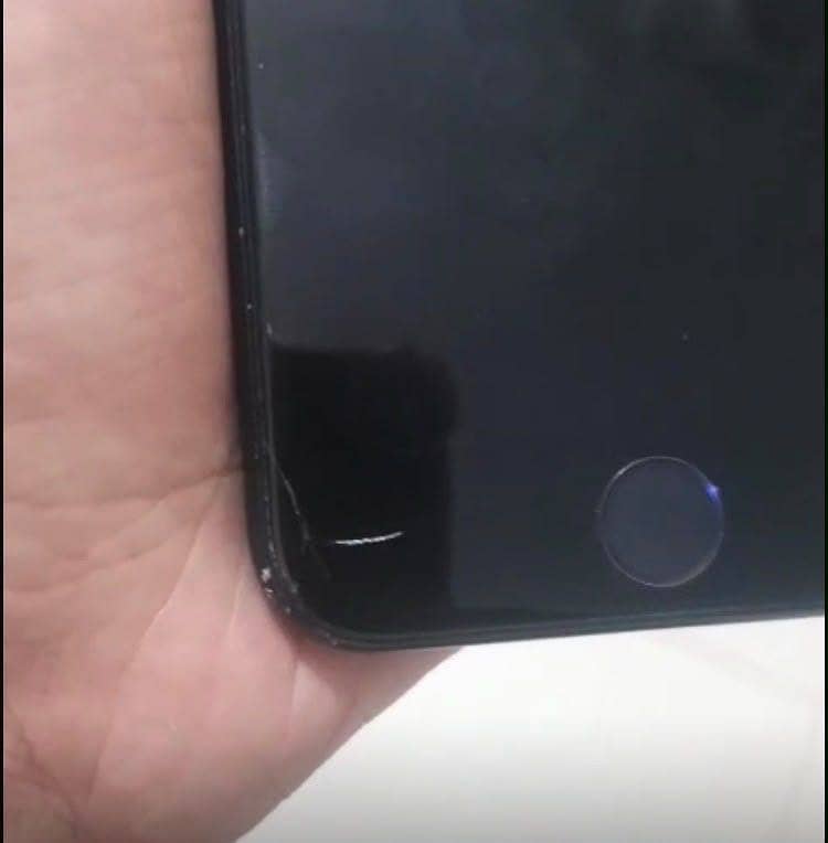 Apple iPhone SE 4