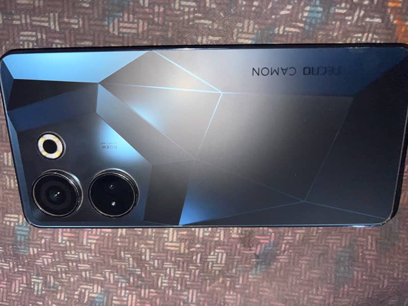 Tecno CAMON 20 9