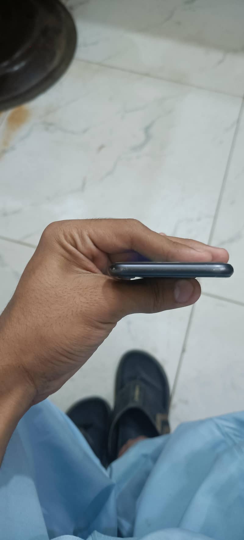 Apple iPhone 8 3