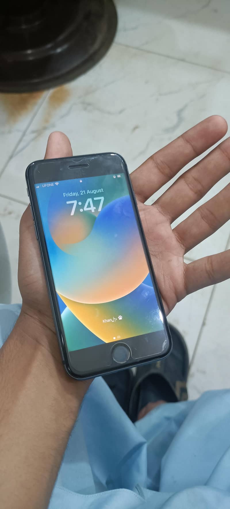 Apple iPhone 8 4