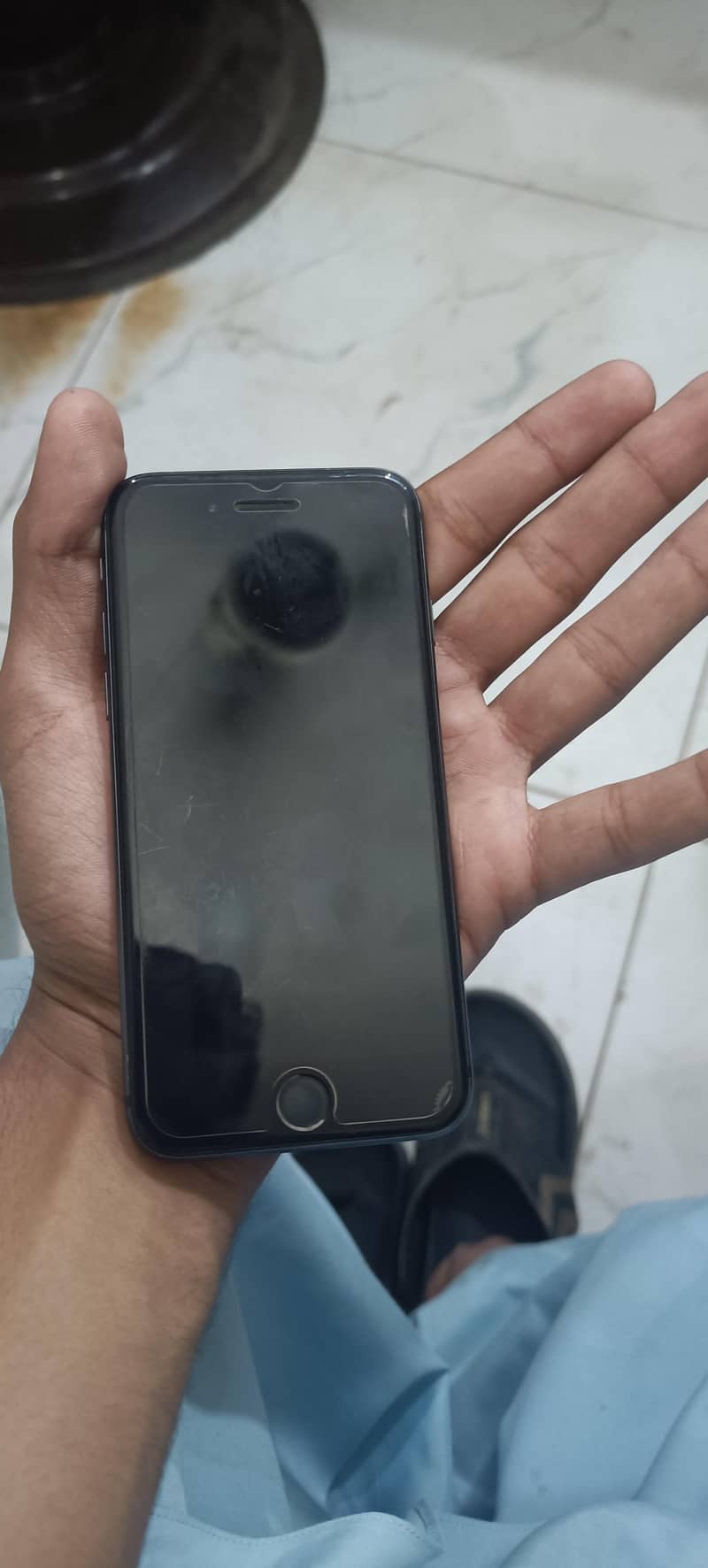 Apple iPhone 8 5