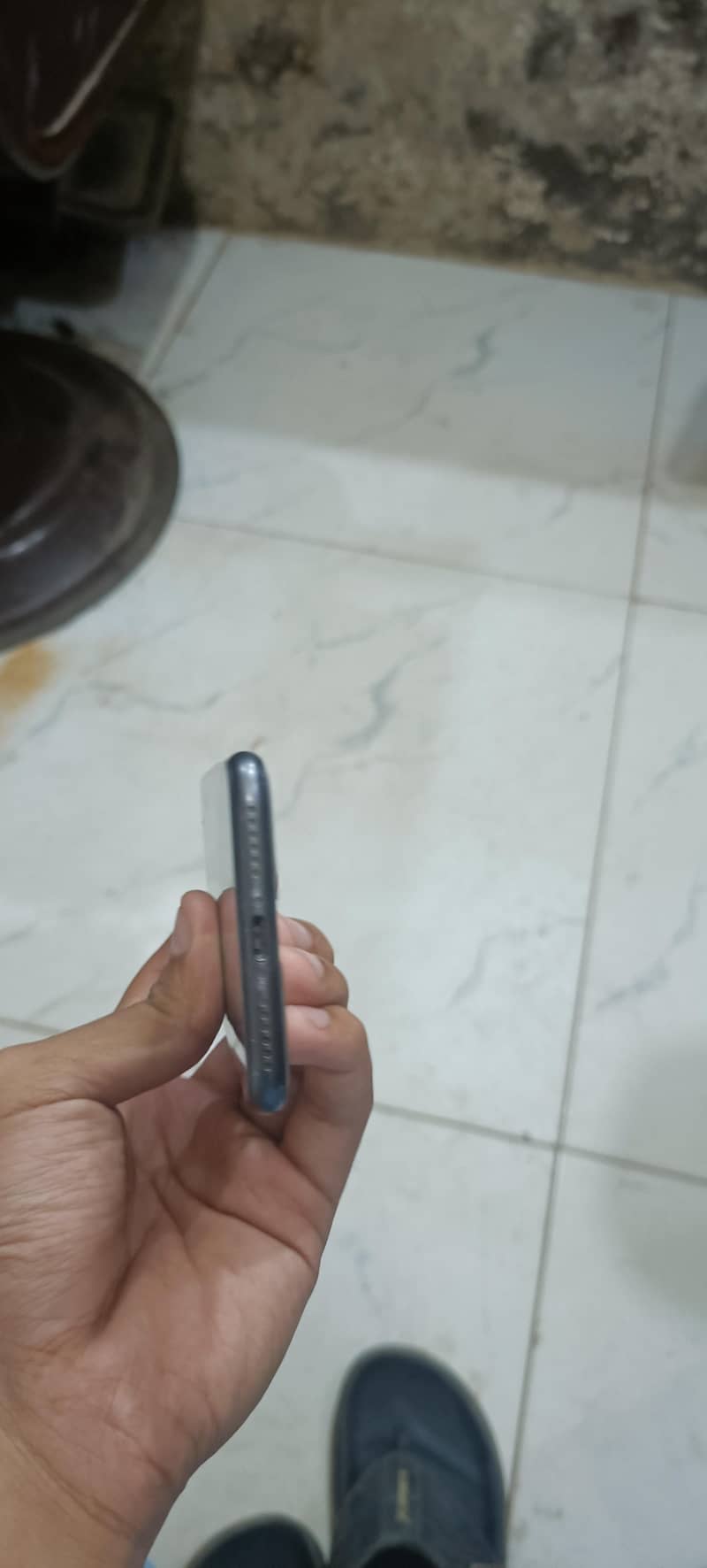 Apple iPhone 8 6