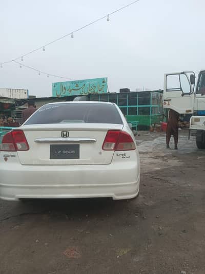 Honda Civic EXi 2004