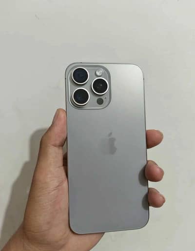 Apple iPhone 15 Pro Max