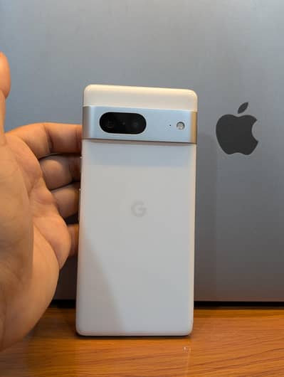 Google Pixel 7 | 10/10