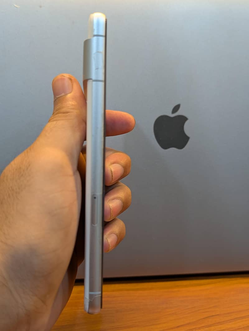 Google Pixel 7 | 10/10 4