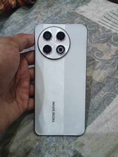 Tecno spark 30 pro