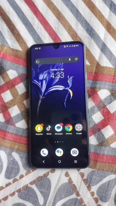 Vivo V21