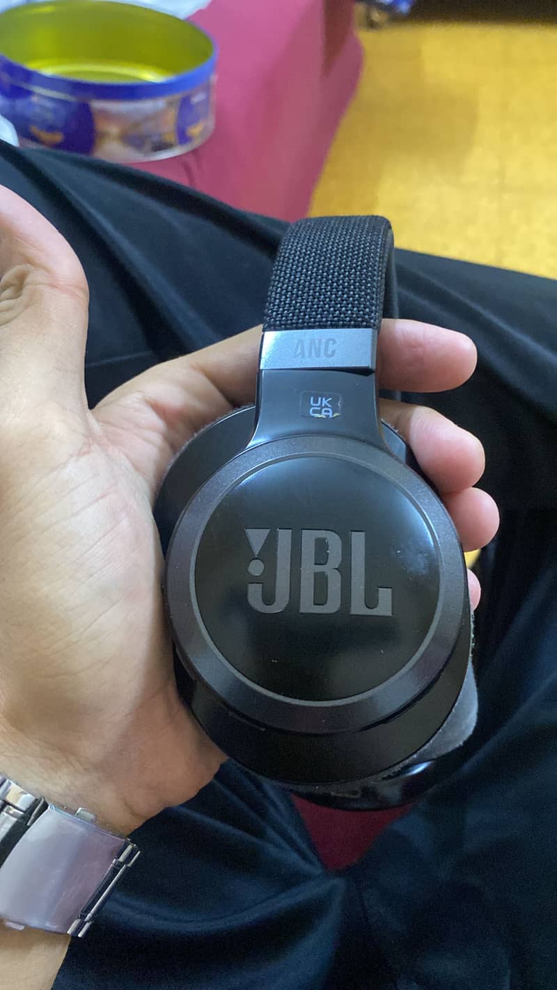JBL live660NC 2
