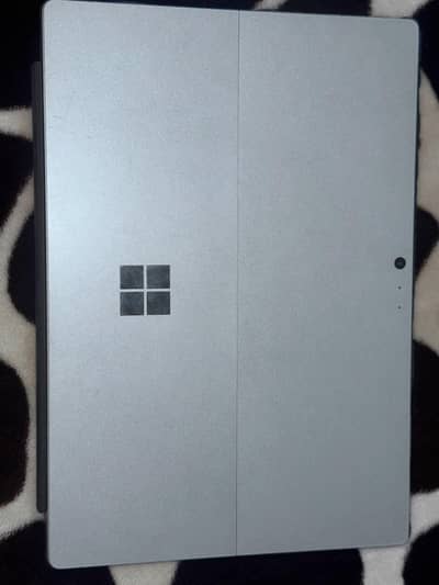 Microsoft surface i5 6 gen detachable