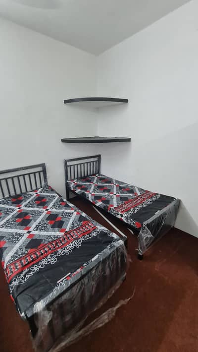 Hostel In Gulberg 2 Lahore